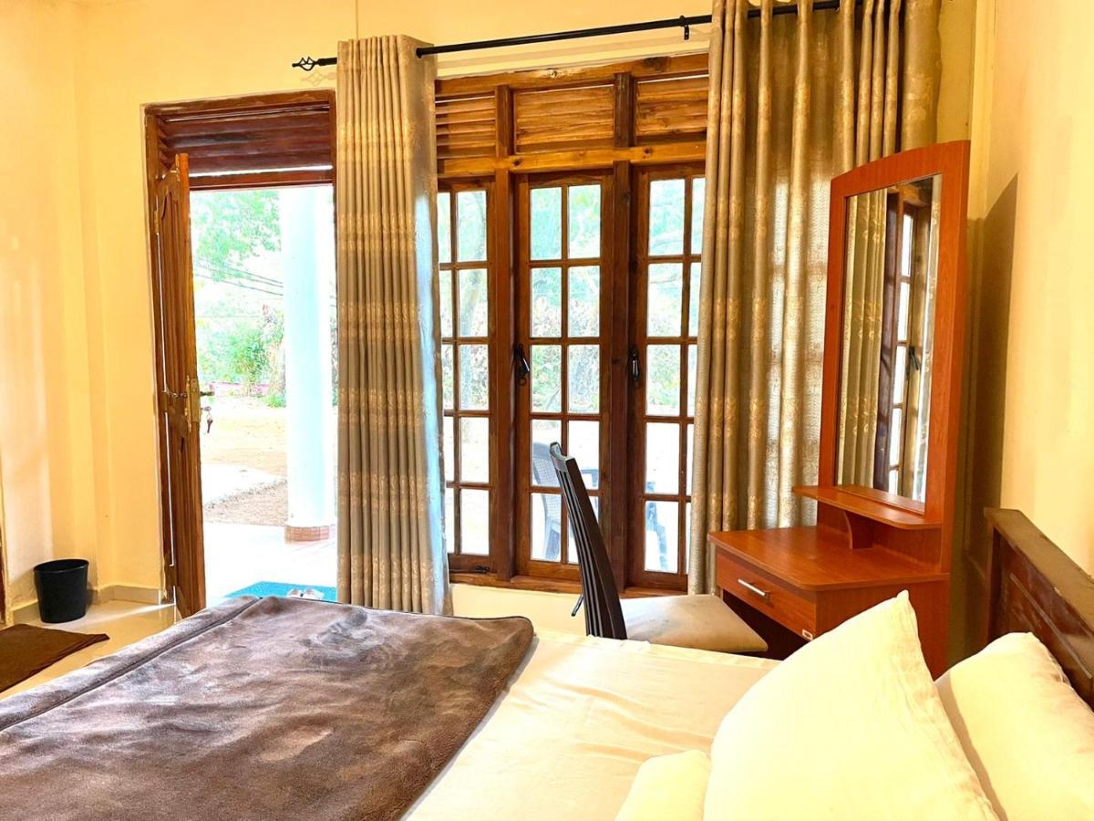 Hotel Mango Tree Nearest Adam'S Peak Nallathanniya Esterno foto