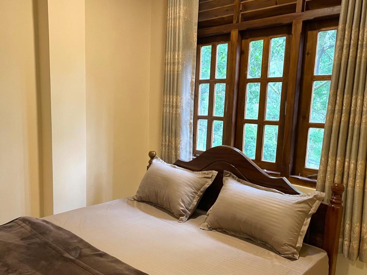 Hotel Mango Tree Nearest Adam'S Peak Nallathanniya Esterno foto