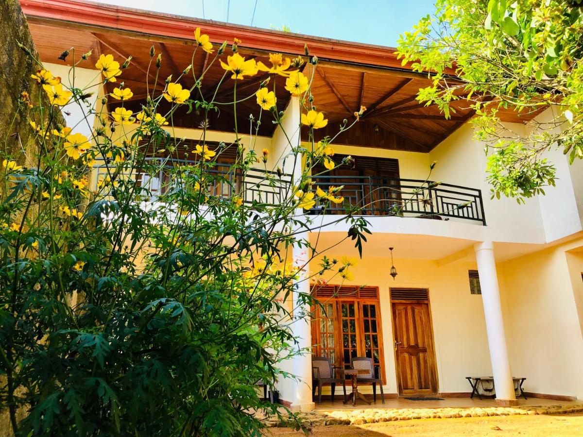 Hotel Mango Tree Nearest Adam'S Peak Nallathanniya Esterno foto