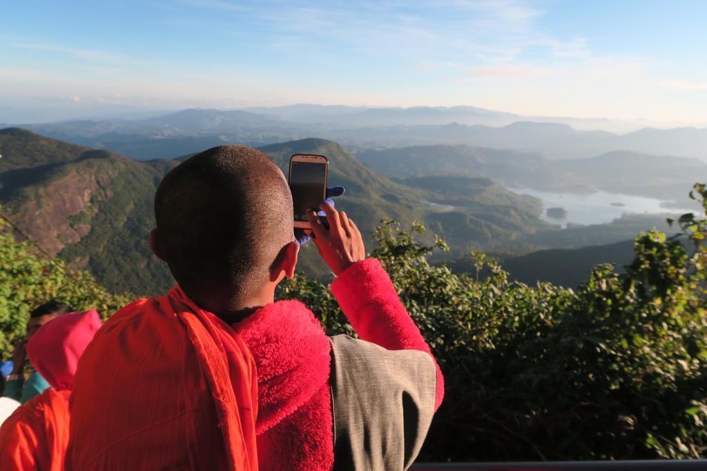 Hotel Mango Tree Nearest Adam'S Peak Nallathanniya Esterno foto